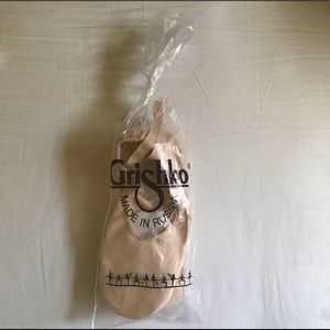 Grishko Performance Canvas Ballet Slippers NWOT